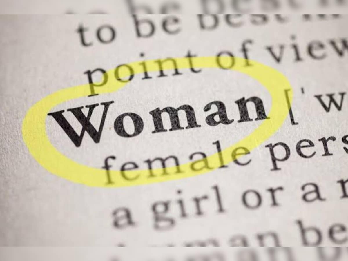 33,000 People Want Oxford Dictionary to its Definition 'Woman'. Here's Why.