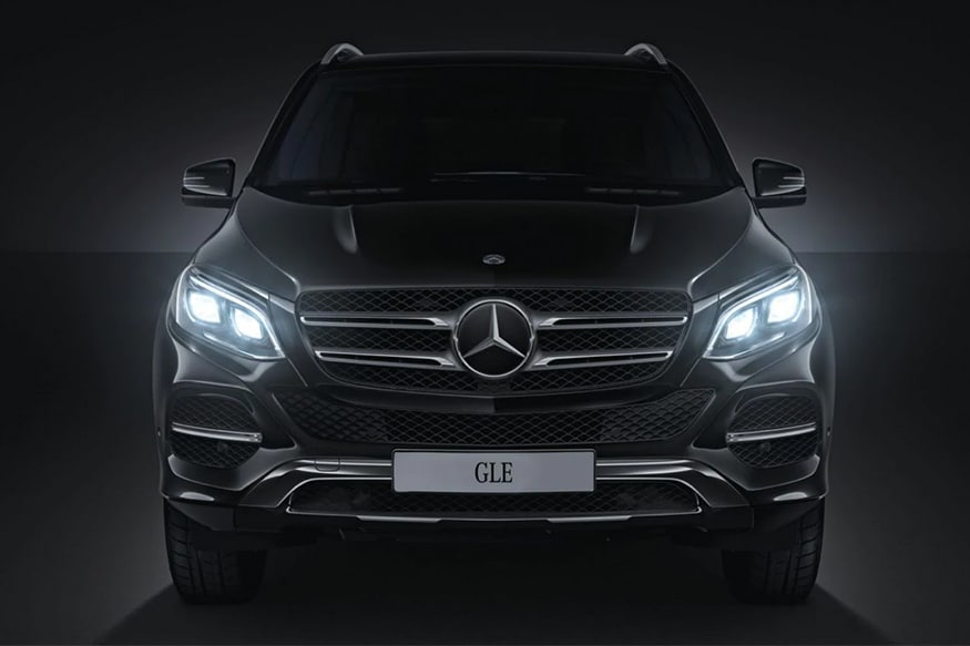 Mercedes-Benz Delivers Over 600 Cars on Dhanteras, GLE SUV Sold Out 3 Months Ahead of Plan Mercedes-Benz Delivers Over 600 Cars on Dhanteras, GLE SUV Sold Out 3 Months Ahead of Plan