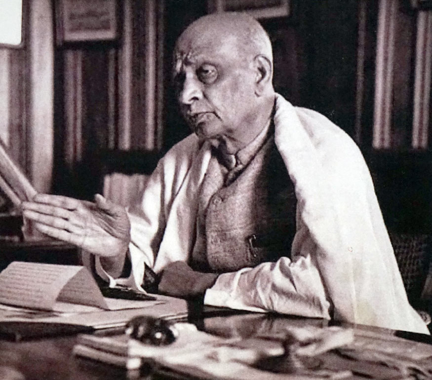 Sardar Patel Birth Anniversary: 18 Rare Pictures of 'Iron Man of India' Sardar Patel Birth Anniversary: 18 Rare Pictures of 'Iron Man of India'