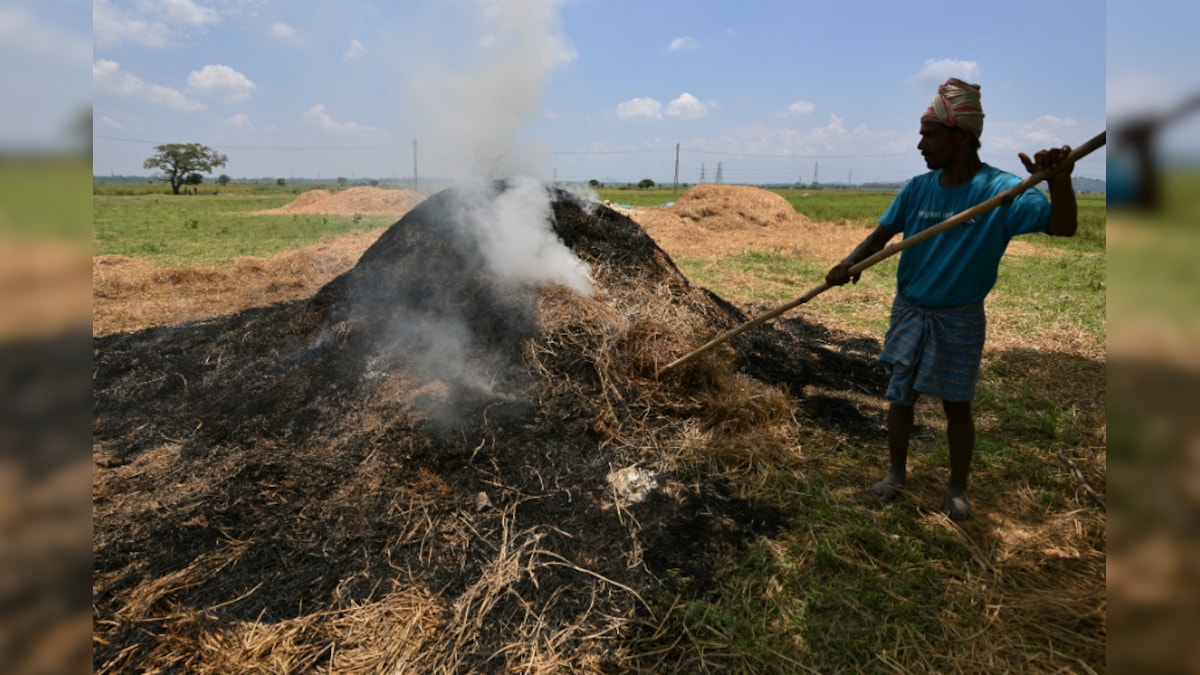 Kejriwal Blames Neighbouring States for Air Pollution, Punjab CM Amarinder Singh Hits Back