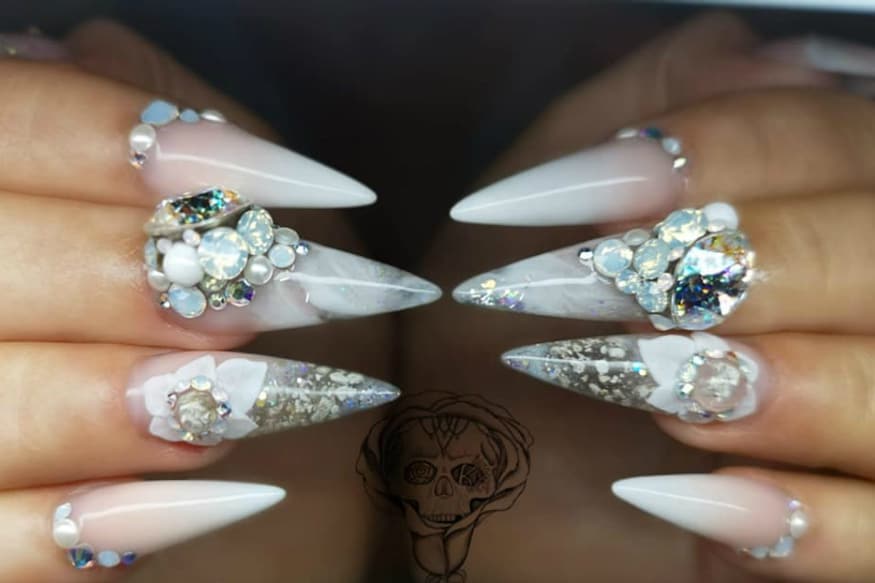 Father of UK Bride Dies Months Before Her Marriage, She Incorporates His Ashes into Wedding Nails