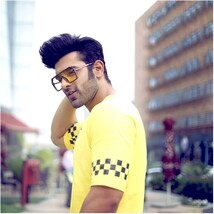 Truth behind Paras' hair revealed! Truth behind Paras' hair revealed!