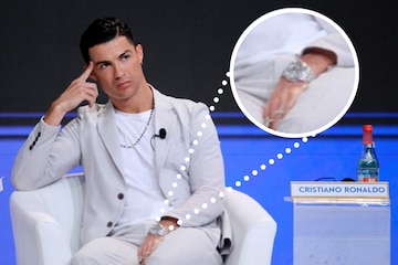 Cristiano Ronaldo £630k Worth of Accessories in One Hand, Including Most Expensive Watch Ever Made by Rolex - News18