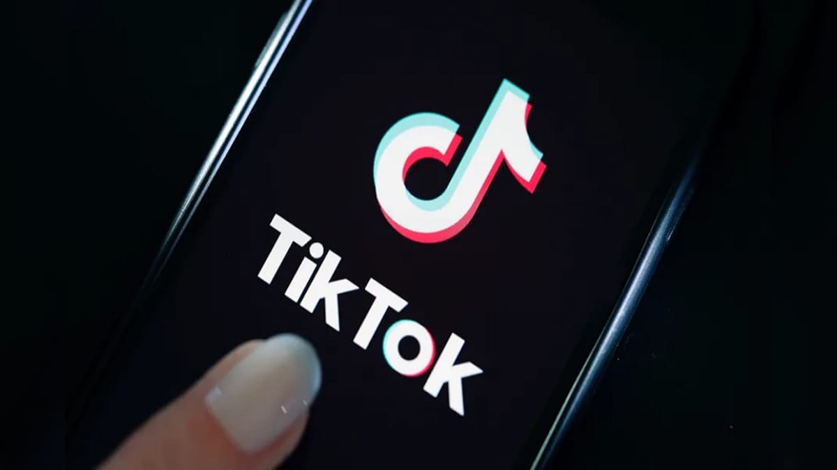 India Bans TikTok, Shareit, UC Browser and 56 Other Chinese Apps over National Security Concerns