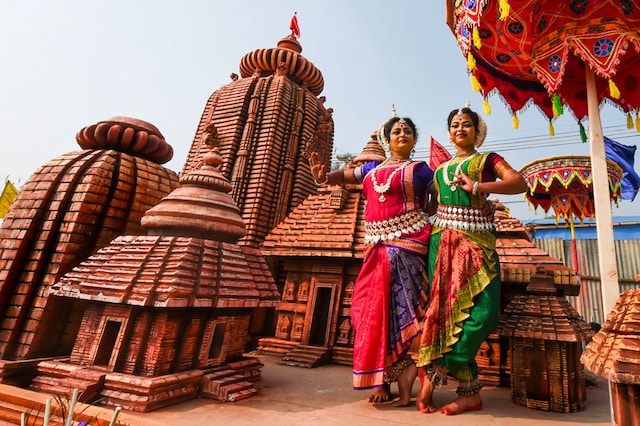 Odisha tableaux artists ahead of the forthcoming Republic Day function, during a press preview in New Delhi. (Image: PTI)