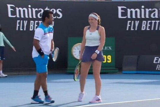 Leander Paes, Jelena Ostapenko (Photo Credit: Twitter) Leander Paes, Jelena Ostapenko (Photo Credit: Twitter)