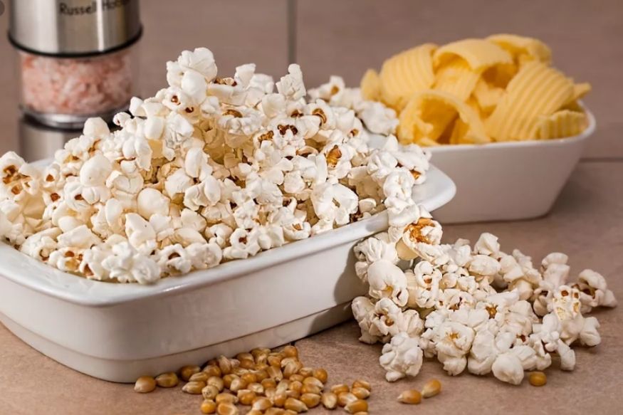 Popcorn Infection Popcorn Stuck in Tooth Causes Life-Threatening Infection, Man Requires ...