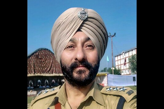 File photo of former DSP Davinder Singh.  (PTI)