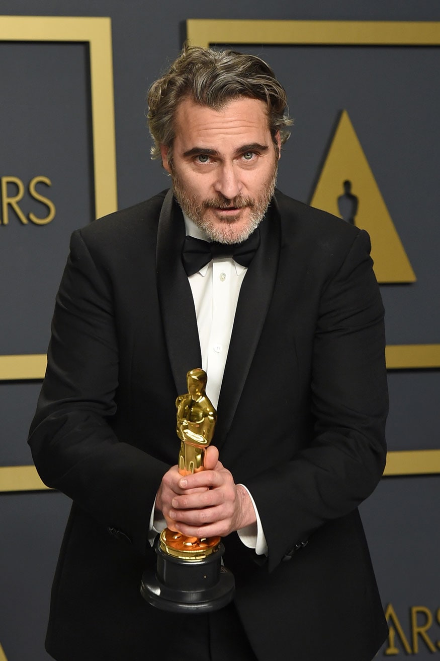 Joaquin Wins Best Actor for Joker, Renée Best Actress at Oscars News18(02)