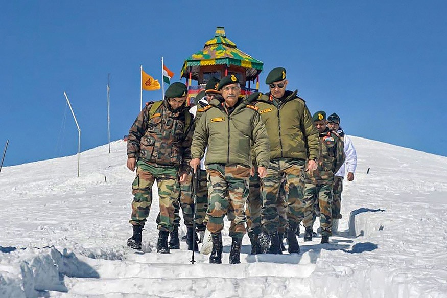 Manoj Mukund Naravane Takes Stock of Ground Situation in J&K News18