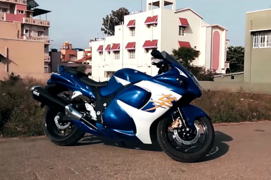Modify Your Bajaj Pulsar 0 Ns Into A Suzuki Hayabusa For Just Rs 2 5 Lakh Here S How