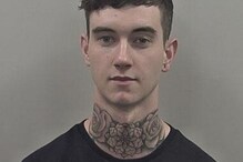 Man Arrested for Deceit is Cracking up the Internet with His ‘Giraffe-Like’ Long Neck