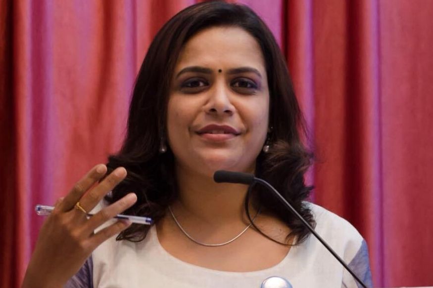 Chithu Susan Watch: Kerala News Presenter Realised She Won an Award On-Air, Her ...