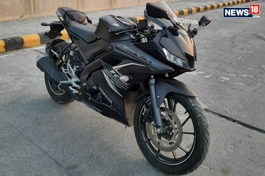 Yamaha Yzf R15 V3 0 Road Test Review India S Best Entry Level Track Motorcycle