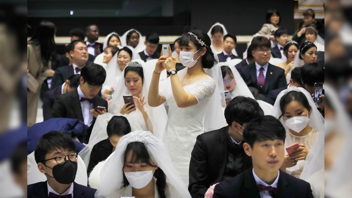 Weddings are Happening in Pandemic, So Friends are Attending them on Zoom Call