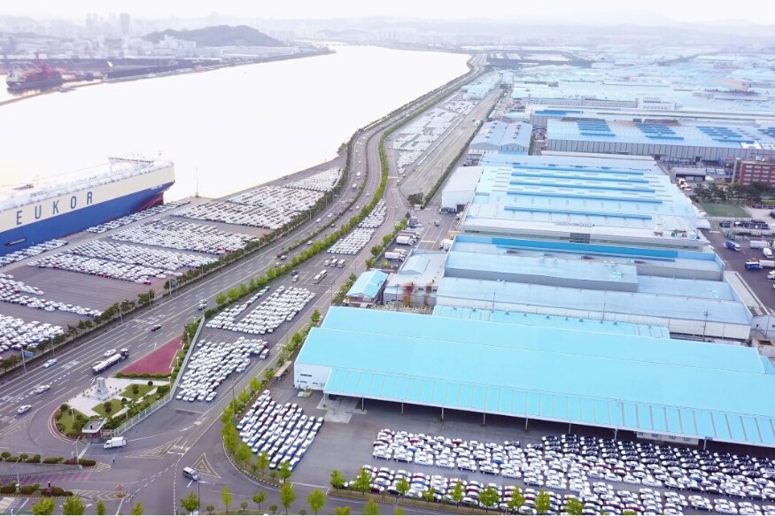 Coronavirus Outbreak World's Biggest Car Factory in South Korea Closed