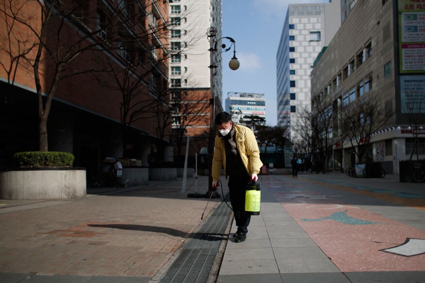 South Korea Imposes New Coronavirus Travel Restrictions, Announces $29.5 Billion in Business Aid