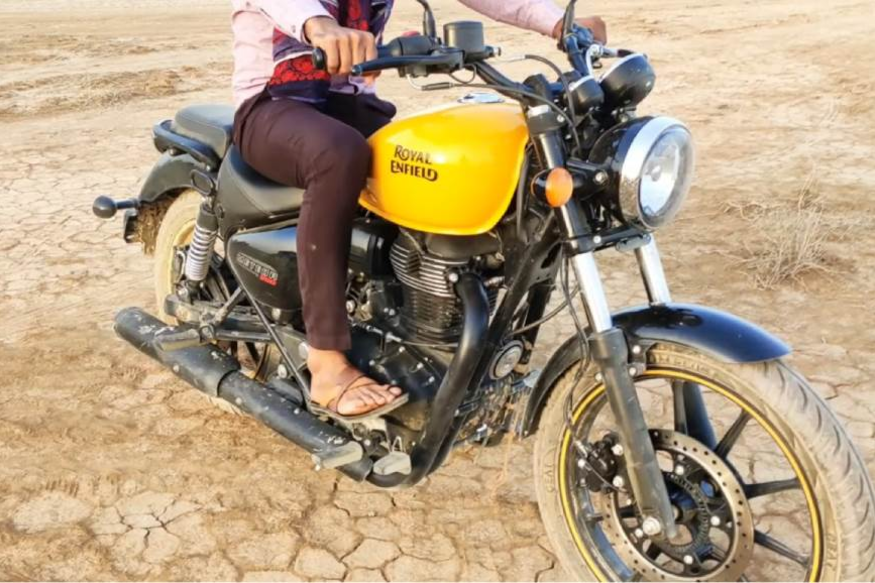 Upcoming Royal Enfield Meteor 350 Spotted Undisguised in India To