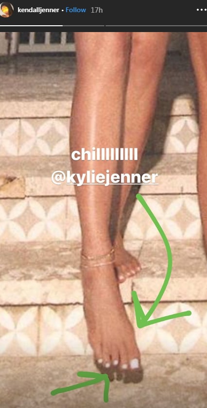 Kylie Jenner's Feet in Slides 2 Insta Story 04-29-2020 : r/CelebrityFeet