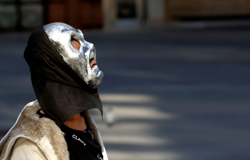 Unusual Masks People Are Using To Protect Themselves From COVID-19 ...