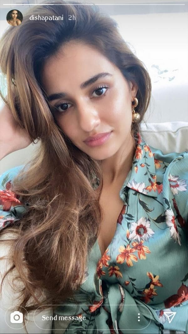 Disha Patani Shares Quarantine Mood Pics, Zooms In On Her Face To Show ...