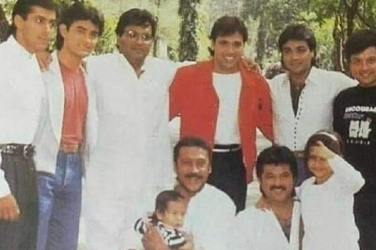 Tiger Shroff S Throwback Pic With Bollywood Legends Will Take Away Your Monday Blues 449,120 likes · 2,237 talking about this. throwback pic with bollywood legends