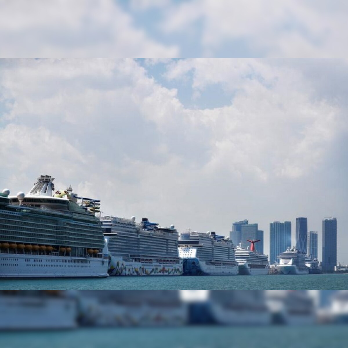 Cruise Ships Must Stay At Sea With Sick Onboard Says Us Coast Guard