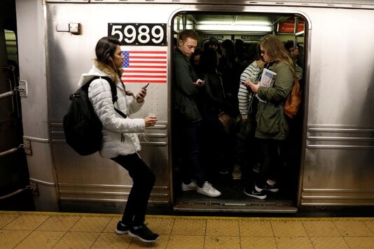 FILE PHOTO: Passengers wait inside a C subway train in New York City. (REUTERS/Brendan Mcdermid/File Photo)