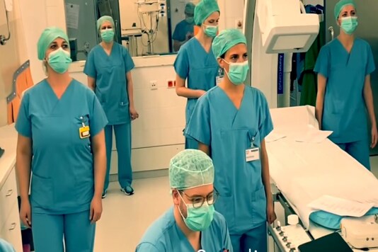 German Cardiologists Sing Michael Kiwanuka’s 'Love & Hate' to Keep up Hopes amid Battle Against Covid-19