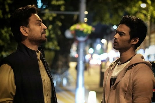 Here's How Irrfan Khan Reacted When He Saw Love Bite on Son Babil’s Neck Here's How Irrfan Khan Reacted When He Saw Love Bite on Son Babil’s Neck