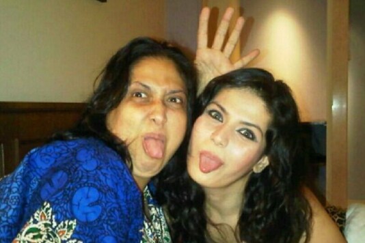 Zareen Khan Opens Up About Supporting Her Family Through Financial Crisis After Her Father Abandoned Them Zareen khan loved dancing to this in @skechersindia shoes ! zareen khan opens up about supporting