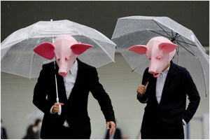Unusual Masks People Are Using To Protect Themselves From COVID-19