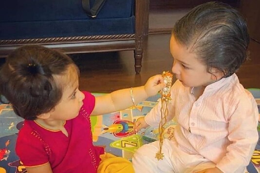 Soha Ali Khan on Daughter Inaaya Learning from Her Elder Brother Taimur