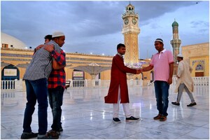 Muslims Around the World Celebrate Eid al-Fitr Amid COVID-19 Pandemic