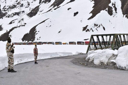 (For representation) File photo of ITBP troops stationed along the Srinagar-Leh national highway.
