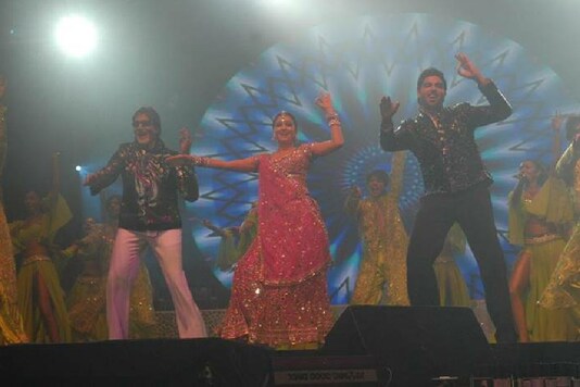 Bunty Aur Babli Completes 15 Years: Amitabh Bachchan Recalls Dancing with Abhishek and Aishwarya