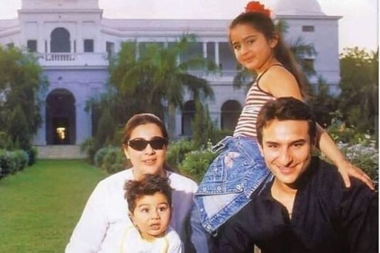 Pic of Young Sara, Ibrahim with Parents Saif Ali Khan, Amrita Singh at Pataudi Palace Goes Viral