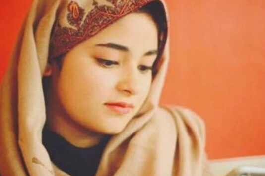 After Zaira Wasim Quits Social Media, #StandWithZaira Goes Viral on Twitter