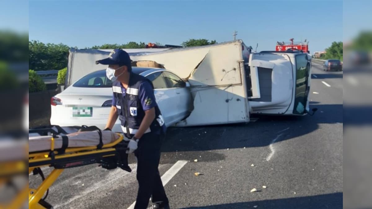 Question On Tesla Autopilot As Model 3 Crashes Into A Truck At 110 Kmph