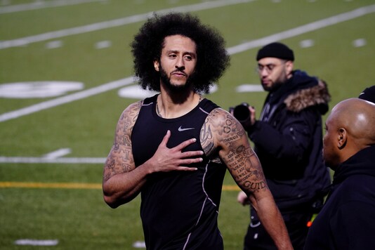 Colin Kaepernick (Photo Credit: Reuters)
