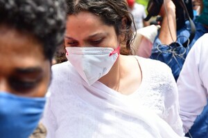 Emotional Ankita Visits Sushant's Family, Offers Condolences