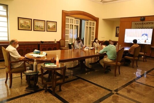 Delhi Lt Governor Anil Baijal held the first meeting with a six-member expert panel to suggest measures to deal with the COVID-19 situation in the city. (Image: Twitter)