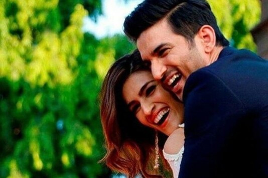 Kriti Sanon and Sushant Singh Rajput  (Image courtesy: Instagram)