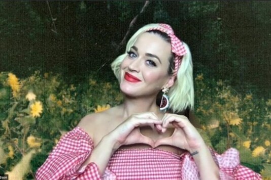 Katy Perry Reveals She Contemplated Suicide Following Split with Orlando Bloom in 2017