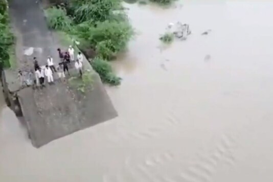 Watch: 30-year-old Bridge Washed Away in Junagadh as Heavy Rains ...