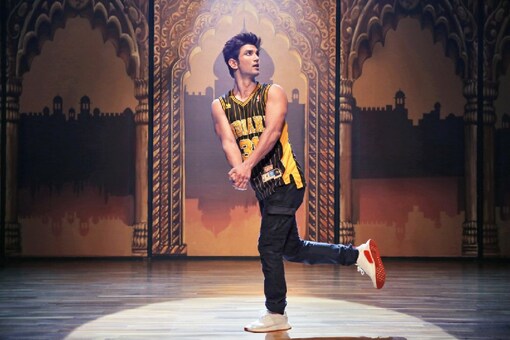 Sushant Singh Rajput's Insane Dancing Skills Will Make Dil Bechara Title Track Forever Memorable
