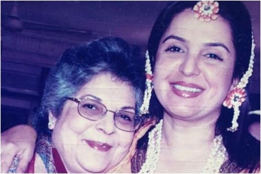 Farah Khan with mother