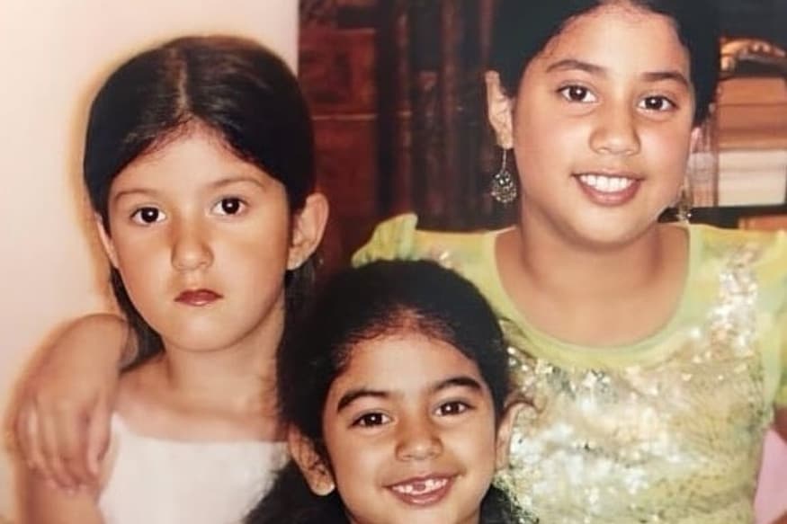 This Childhood Pic of Janhvi Kapoor with Shanaya and Khushi Kapoor is