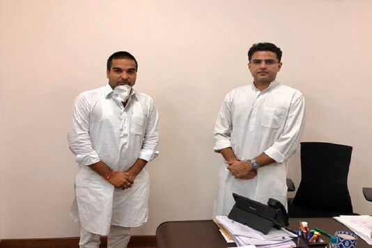 Rajasthan NSUI leader Abhimanyu Poonia with former Rajasthan deputy CM Sachin Pilot. (Image credit: Twitter@AbhimanyuP00NIA)