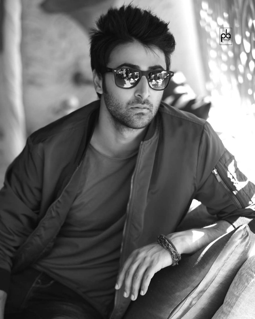 Male Model Photoshoot Poses India  Ranbir Kapoor lookalike Junaid Shah 